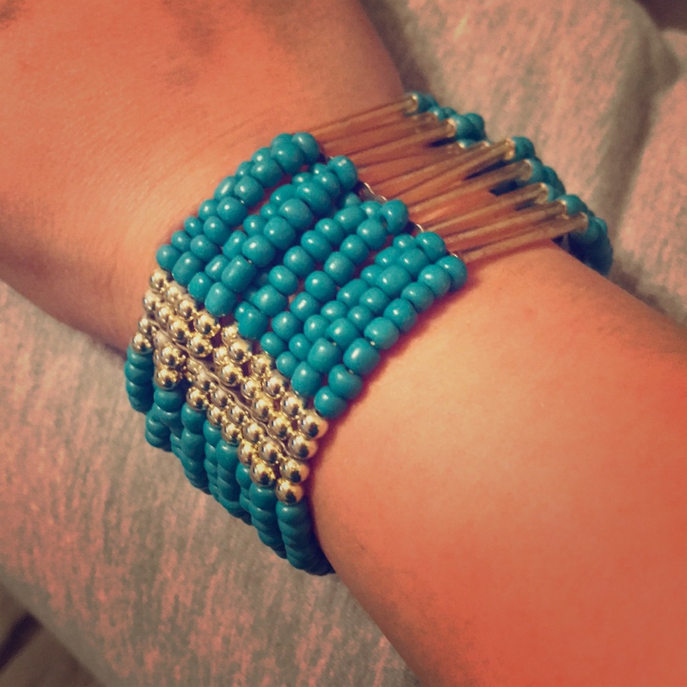 Turquoise and gold bracelet